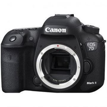 图片 佳能/Canon EOS 7D Mark II 18-135 wifi版 (佳能（canon）EOS 7D Mark II 单反套机(EF-S 18-135mm f/3.5-5.6 IS USM镜头)(含W-E1卡))